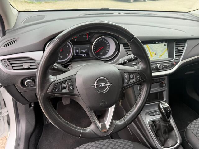 Opel ASTRA 1.2 TURBO EDITION AIRCO NAVI PDC
