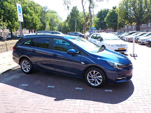 Opel ASTRA Sports Tourer 1.4 Business Edition 1E EIGENAAR..... AUTOMAAT APPLE CARP CRUISECONT TEL NAV.....