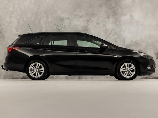 Opel ASTRA Sports Tourer 1.2 Sport (APPLE CARPLAY, CAMERA, TREKHAAK, SPORTSTOELEN, PARKEERSENSOREN, CRUISE, LM VELGEN, NIEUWE APK, NIEUWSTAAT)