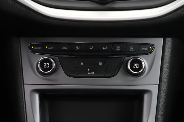 Opel ASTRA 1.2 Business Edition 146PK Navigatie Carplay Android Bluetooth Climate & Cruise Control