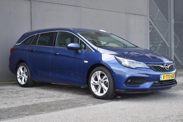 Opel ASTRA Sports Tourer 1.2 Blitz Elegance | Apple Carplay/Android Auto | Climate Control | Cruise Control | Lichtmetalen Velgen |