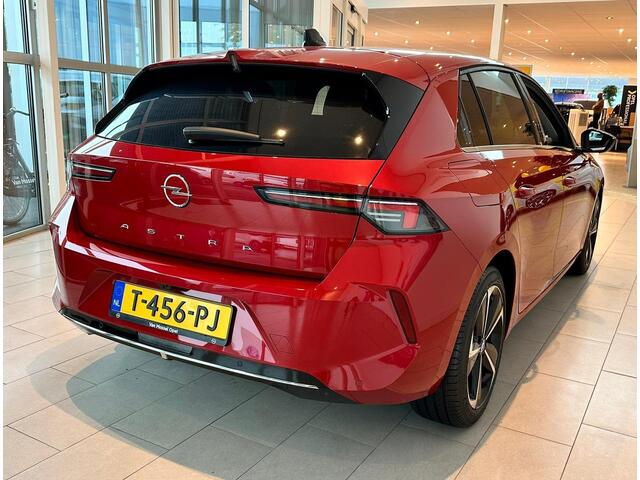 Opel ASTRA 1.2 Business Elegance