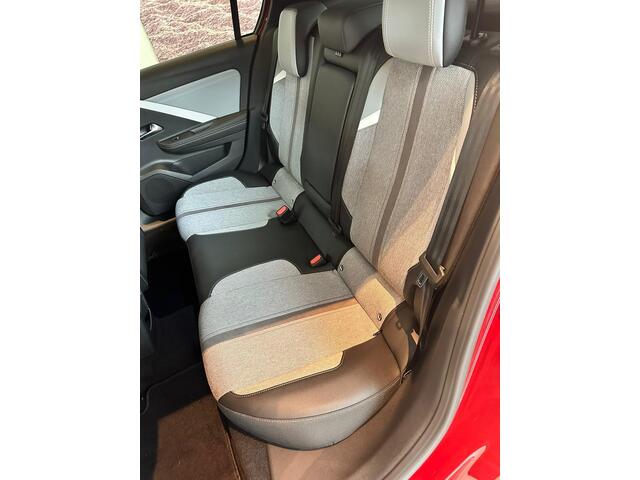 Opel ASTRA 1.2 Business Elegance