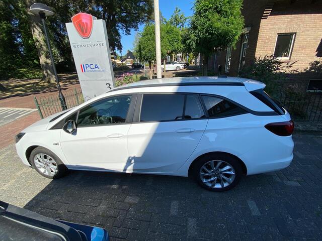 Opel ASTRA Sports Tourer 1.2 Business Edition