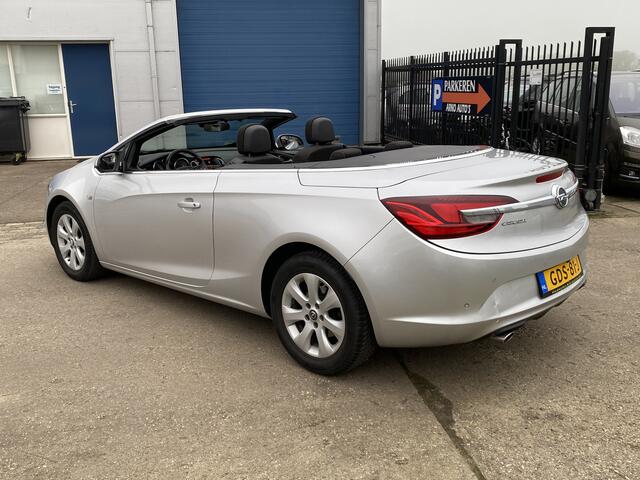 Opel CASCADA 1.4 Turbo 141 PK ecoFLEX Innovation 6-BAK, 77.813 KM, AIRCO(CLIMA), CRUISE CONTROL, ACHTERUITRIJCAMERA, PARKEERSENSOREN V+A, GROOT NAVIGATIE, ELEK-DAK, 4X ELEK-RAMEN, BLUETOOTH-RADIO-CD-MP3-USB-AUX, ISOFIX, AIRBAGS, WINDSCHERM, CENT-VERGRENDELING, LM-VELG