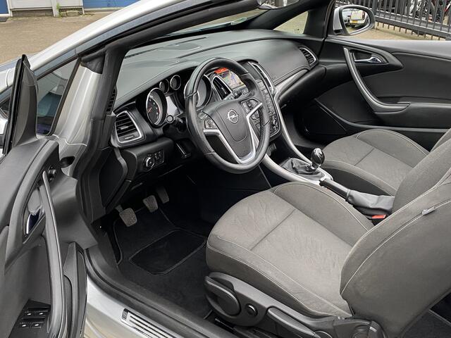 Opel CASCADA 1.4 Turbo 141 PK ecoFLEX Innovation 6-BAK, 77.813 KM, AIRCO(CLIMA), CRUISE CONTROL, ACHTERUITRIJCAMERA, PARKEERSENSOREN V+A, GROOT NAVIGATIE, ELEK-DAK, 4X ELEK-RAMEN, BLUETOOTH-RADIO-CD-MP3-USB-AUX, ISOFIX, AIRBAGS, WINDSCHERM, CENT-VERGRENDELING, LM-VELG