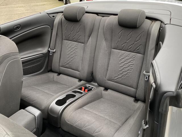 Opel CASCADA 1.4 Turbo 141 PK ecoFLEX Innovation 6-BAK, 77.813 KM, AIRCO(CLIMA), CRUISE CONTROL, ACHTERUITRIJCAMERA, PARKEERSENSOREN V+A, GROOT NAVIGATIE, ELEK-DAK, 4X ELEK-RAMEN, BLUETOOTH-RADIO-CD-MP3-USB-AUX, ISOFIX, AIRBAGS, WINDSCHERM, CENT-VERGRENDELING, LM-VELG