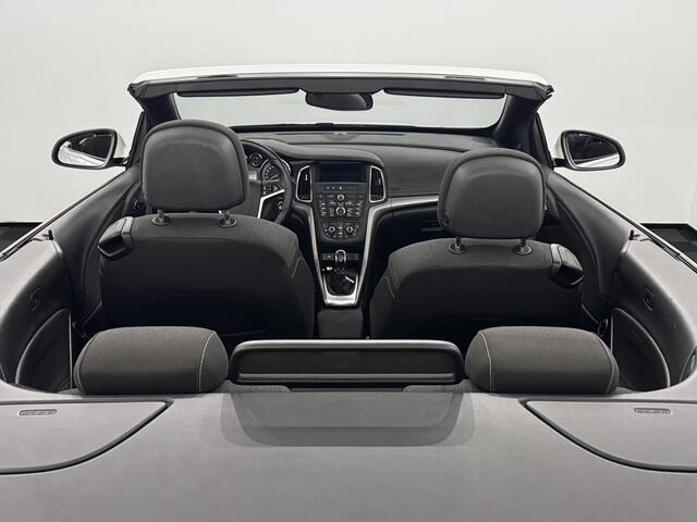 Opel CASCADA 1.4 Turbo ecoFLEX Innovation Airco, Navi, Parkeersensoren, Stoelverwarming, Cruise control, Lichtmetalen velgen