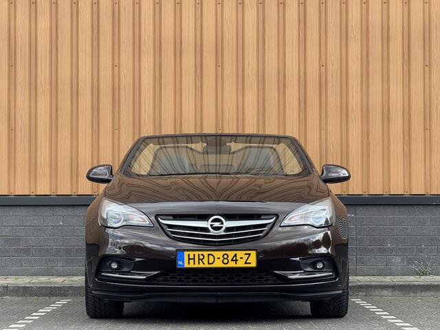 Opel CASCADA 1.6 Turbo Innovation | 170 PK! | Automaat | Stoelverwarming | Parkeersensoren | Navigatie | Cruise Control | 18" Lichtmetaal |