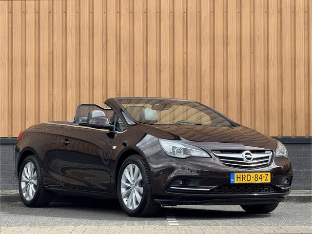 Opel CASCADA 1.6 Turbo Innovation | 170 PK! | Automaat | Stoelverwarming | Parkeersensoren | Navigatie | Cruise Control | 18" Lichtmetaal |