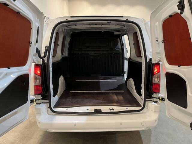 Opel COMBO 1.5D L2H1 Innovation / Euro 6 / Airco / Camera / Cruise Control / Navigatie / CarPlay /