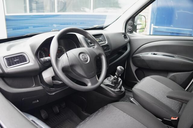 Opel COMBO 1.4 Benzine, AIRCO, TREKHAAK, BTW-VRIJ / MARGE