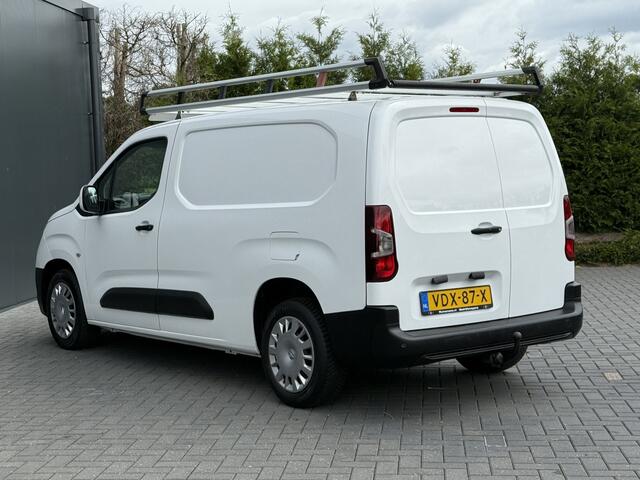Opel COMBO 1.5D 102 PK / L2H1 / TREKHAAK / IMPERIAAL / AIRCO / CRUISE / NAVI / CARPLAY