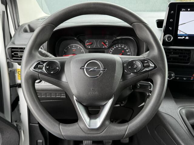 Opel COMBO 1.5D 102 PK / L2H1 / TREKHAAK / IMPERIAAL / AIRCO / CRUISE / NAVI / CARPLAY