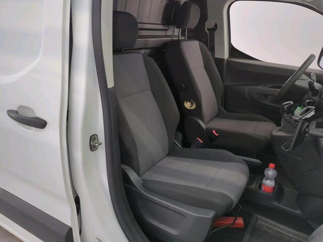 Opel COMBO 1.5D L2H1 Edition Airco | Bluetooth | PDC | Schuifdeur Rechts | Inrichting | Cruise Control | BTW | NL-Auto | Volledig Dealer Onderh.