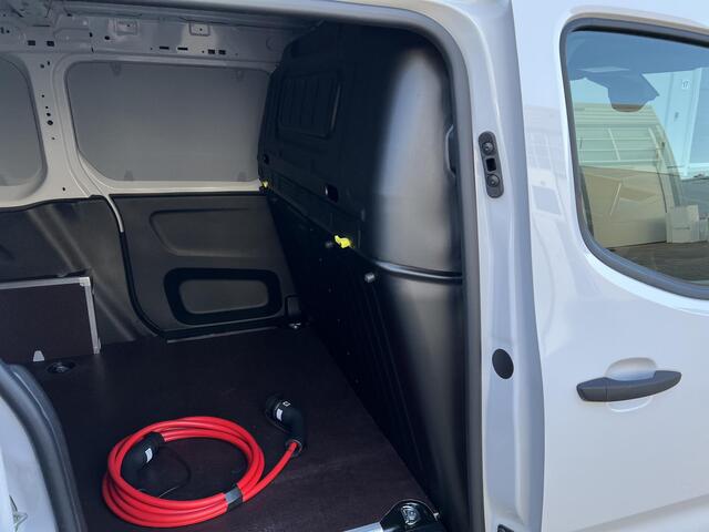 Opel COMBO Electric L1 50kWh | 8 jaar garantie | Apple Carplay | passagiersbankje | Comfort stoel | betimmering | rijklaarprijs