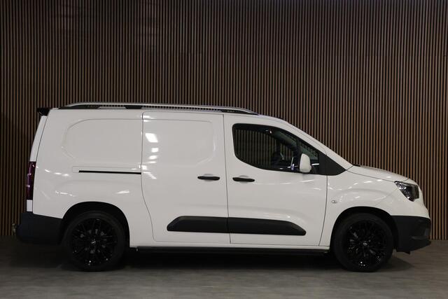 Opel COMBO 1.5D L2H1 Innovation | CarPlay | PDC | Airco | Cruise control | DAB | Trekhaak | Treeplanken | Achterspoiler | Nieuwe APK | Dealer onderhouden