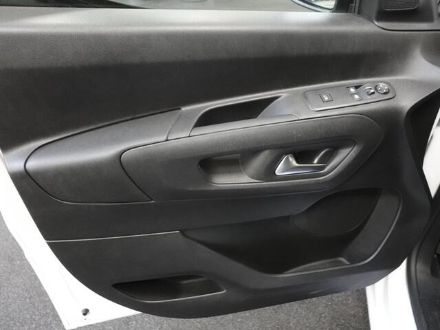 Opel COMBO 1.5D L1H1 130pk Automaat Edition | Apple Carplay / Android Auto | Trekhaak | Airco | Cruise control