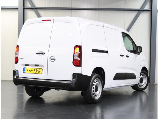 Opel COMBO 1.5D L2H1 100PK Standaard | AppleCarPlay/AndroidAuto | Houtenlaadvloer | Cruise Control | Airco | Navigatie | Parkeersensoren | DAB Radio | Armsteun | Parkeersensoren |