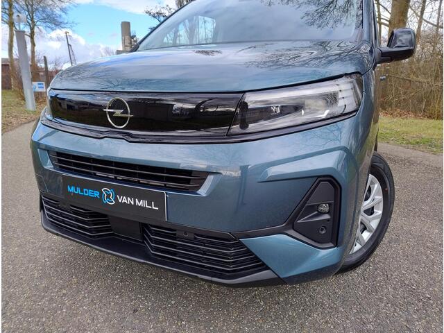 Opel COMBO Electric L1 50 kWh 136pk AUTOMAAT | 3-zits | Houten afwerking laadruimte | Trekhaak voorbereiding | Pakket Look | Climate control | Adaptieve cruise control | Lederen stuurwiel | Stuurverwarming | Multimedia | Carplay | Achteruitrijcamera | Surround View 