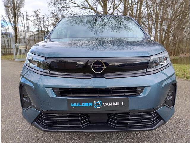 Opel COMBO Electric L1 50 kWh 136pk AUTOMAAT | ACTIE! | 3-zits | Houten afwerking laadruimte | Trekhaak voorbereiding | Pakket Look | Climate control | Adaptieve cruise control | Lederen stuurwiel | Stuurverwarming | Multimedia | Carplay | Achteruitrijcamera | Surro