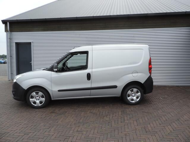 Opel COMBO 1.6 CDTi L1H1 Edition