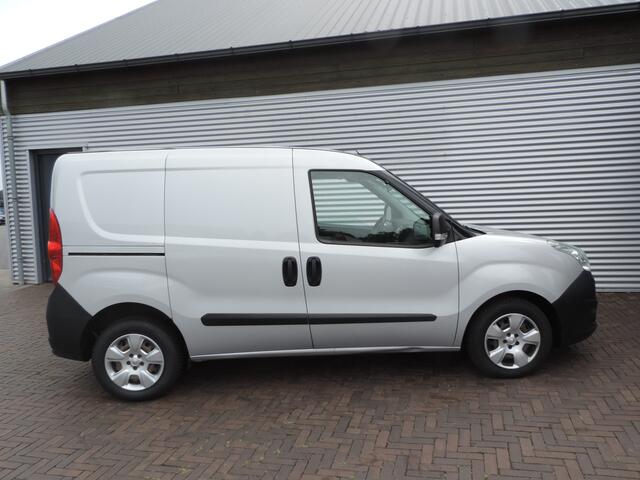 Opel COMBO 1.6 CDTi L1H1 Edition