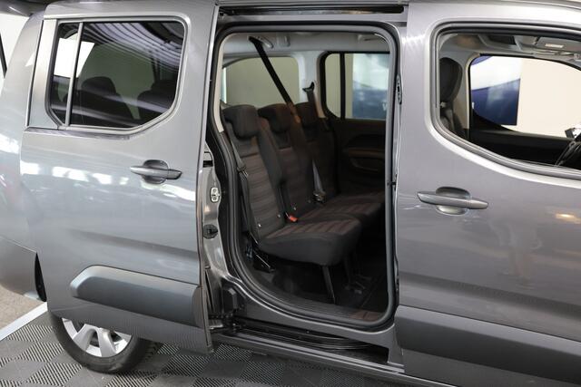 Opel COMBO 1.5 Turbo Innovation 7 ZITTER THAAK 360 Camera Side Assist Lane assist Clima Carplay '22