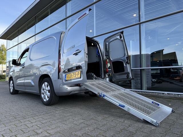 Opel COMBO Rolstoelauto / Scootmobielauto 1.5D L1H1 Innovation (Mooie frisse Combo Automaat met oprijplaat!)