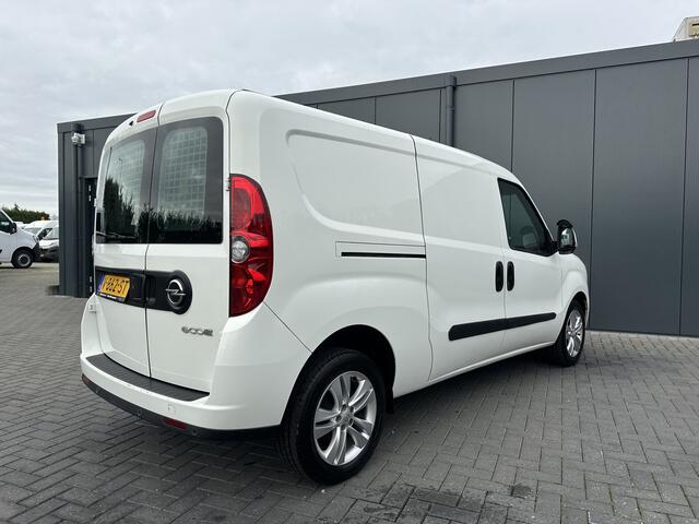Opel COMBO 1.3 CDTi E6 / L2H1 / SPORT / 1e EIG. / BOTT INRICHTING / CRUISE / AIRCO / LICHTMETAAL