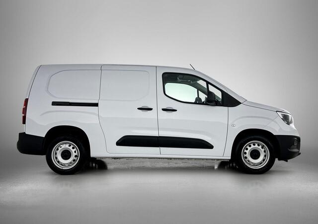 Opel COMBO L2H1 Edition 100PK | Navigatie | Parkeersensoren Achter | Airco | Cruise Control | DAB Ontvanger | Zijschuifdeur Rechts | Start/Stop Systeem | Buitenspiegels Elektrisch Verstel -en Verwarmbaar |