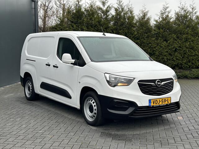 Opel COMBO 1.5D 102 PK / L2H1 / 1e EIG. / 85.411 KM !! / SORTIMO INRICHTING / AIRCO / CRUISE / NAVI / APPLE CARPLAY