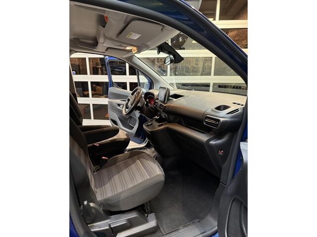 Opel COMBO life automaat 7 persoons ( Rifter, berlingo ) Life Automaat 7 persoons ( Rifter, Berlingo )