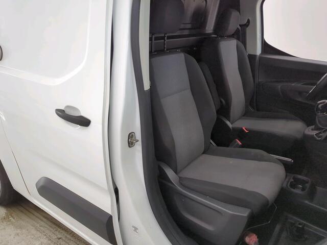 Opel COMBO 1.5D L2H1 Edition 1e Eigenaar | Dealer Onderh | BTW | Inrichting | 2 Zijdeuren | Lichte Drempel schade | Bluetooth | Cruise | Start/Stop | Hill-Hold | PDC | Dodehoek Assistent | Parking Pack