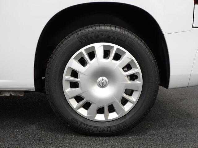 Opel COMBO 1.5D L1H1 Edition Automaat Apple Carplay / Android Auto Trekhaak Airco Cruise control