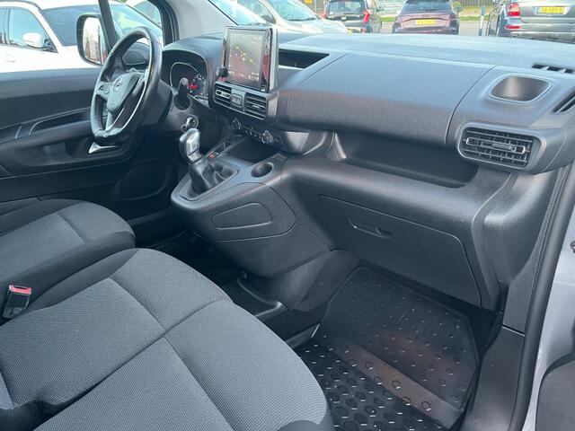 Opel COMBO 1.5D L2H1 INNOVATION, veel opties! Perfecte staat!