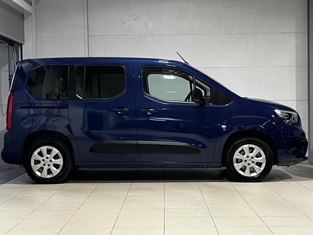 Opel COMBO Combo-e Life MPV Ultimate EV 50kWh 136pk | 180° CAMERA + SENSOREN | VERHOOGDE INSTAP | APPLE CARPLAY / ANDROID AUTO | ISOFIX | REGENSENSOR |