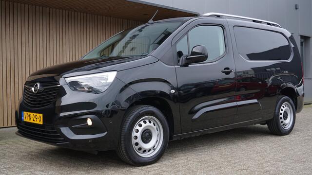 Opel COMBO 1.5D 131pk Automaat L2H1 3-Zits Edition *Marge Bus* A-Camera Keyless Navi Airco Cruise Control *NL auto* 75092km! Zeer Nette Combo!