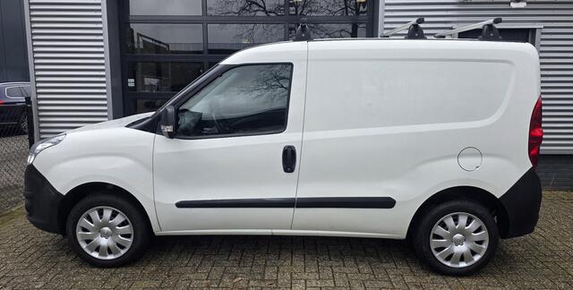 Opel COMBO 1.4 L2H1 ecoFLEX Edition **BENZINE-MARGE**