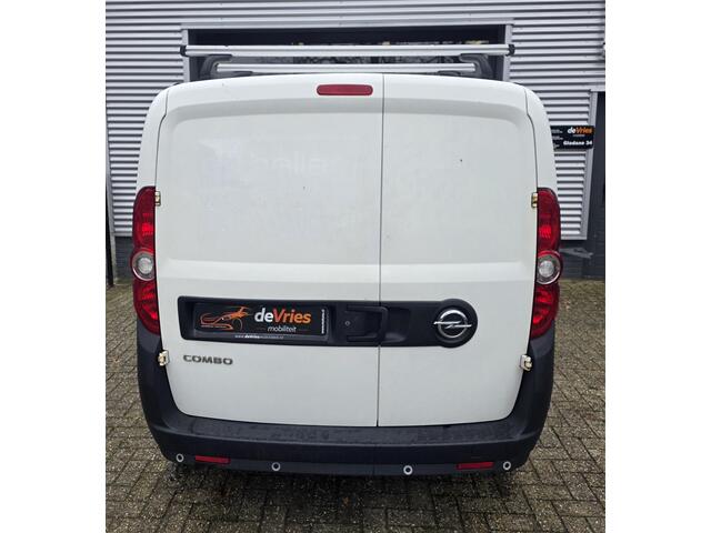 Opel COMBO 1.4 L2H1 ecoFLEX Edition **BENZINE-MARGE**