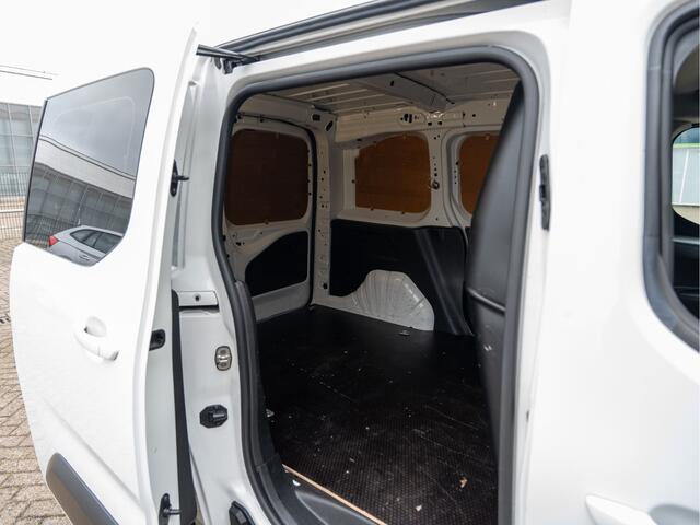 Opel COMBO 1.5D 130PK EAT8 L1H1 Edition | Keyless | Camera | Trekhaak