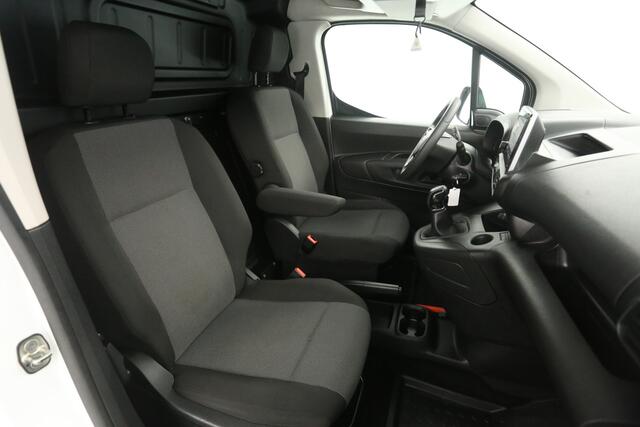 Opel COMBO 1.5D 102PK | Airco | Cruise | Carplay | Trekh. | Navi | Parkeersens.