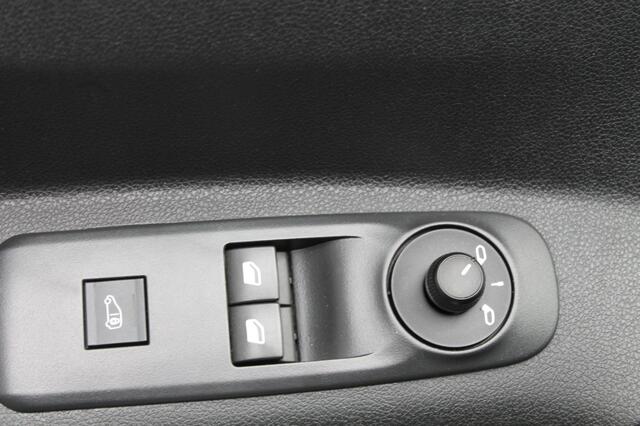 Opel COMBO 1.6D L1H1 EDITION AIRCO CRUISE NAVI