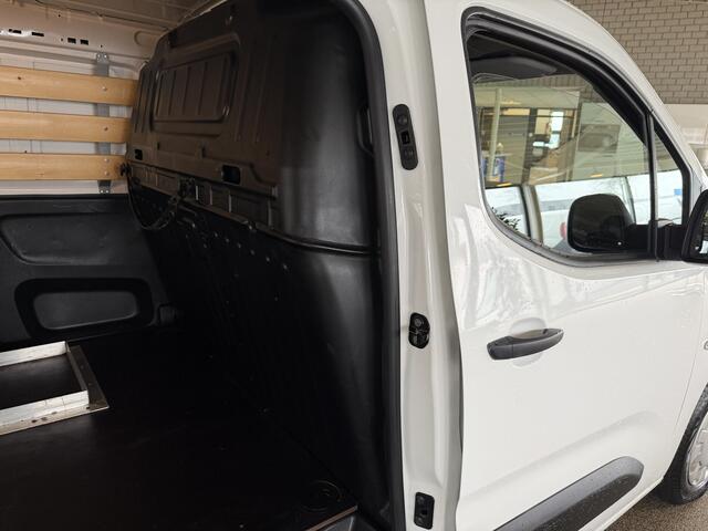 Opel COMBO 1.5D L1H1 Edition / vaste prijs rijklaar ¤ 10.950 ex btw / lease vanaf ¤ 185 / euro 6 / bpm vrij / airco / cruise control / schuifdeur / comfort stoelen !