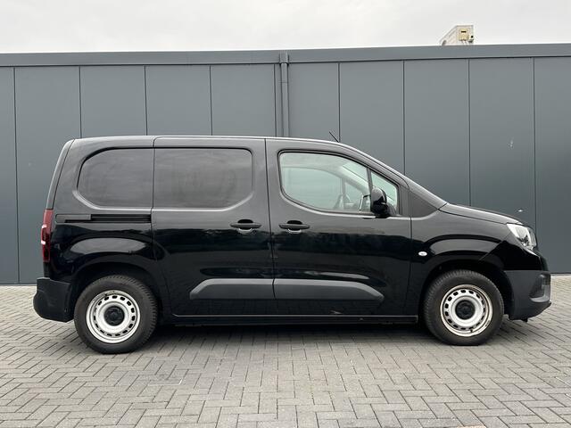 Opel COMBO 1.5D 102 PK / L1H1 / 2x SCHUIFDEUR / INRICHTING / 1e EIG. / NAVI / CRUISE / AIRCO / CARPLAY