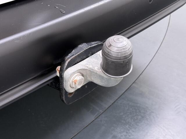 Opel COMBO 1.5D L2H1 102PK, Trekhaak, Navigatie, Cruise Control, NIEUWSTAAT