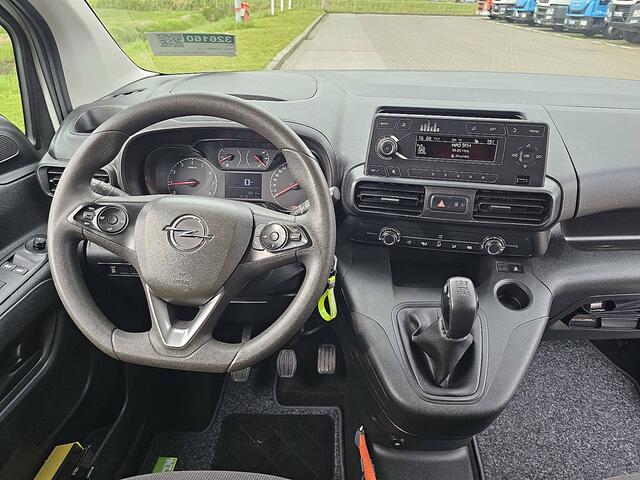 Opel COMBO 1.5D L1H1 Edition airco, pdc, zijdeur, 101 dkm.