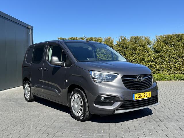 Opel COMBO 1.6D 100 PK / L1H1 / INNOVATION / STUUR- EN STOELVEWARMING / INRICHTING / CRUISE / AIRCO / ACHTERKLEP