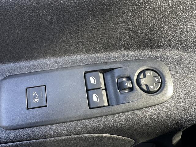 Opel COMBO 1.5D L2H1 102PK SLECHTS 10.515KM Airco, Navi, Camera, Apple Carplay, Pdc, BPM/BTW VRIJ 18950 MARGE.