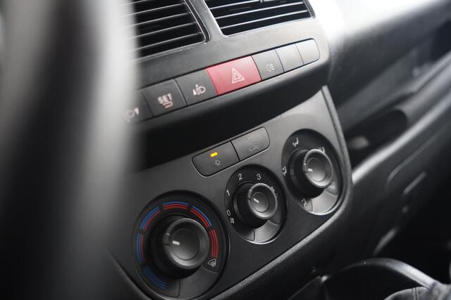 Opel COMBO 1.4 L2, AIRCO, TREKHAAK, BTW-VRIJ / MARGE